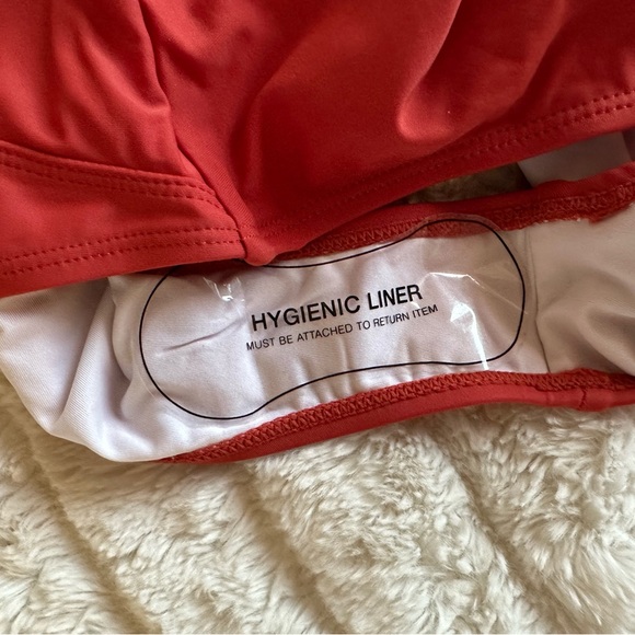 NWT red bikini Cupshe size S - Picture 4 of 4